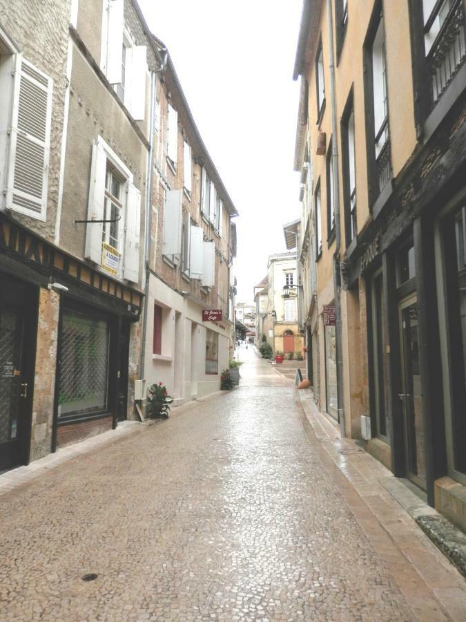 Couette Et Cafe Cyrano Lägenhet Bergerac Exteriör bild