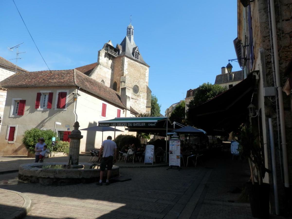 Couette Et Cafe Cyrano Lägenhet Bergerac Exteriör bild